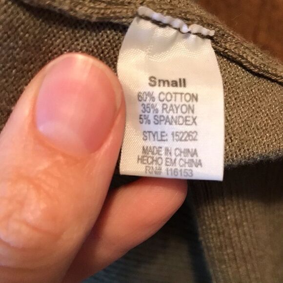 Poofw green vest   - Picture 4 of 4